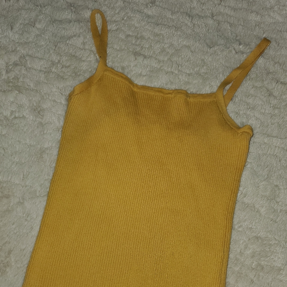Brandy Melville Ribbed Tank - Picture 2 of 5